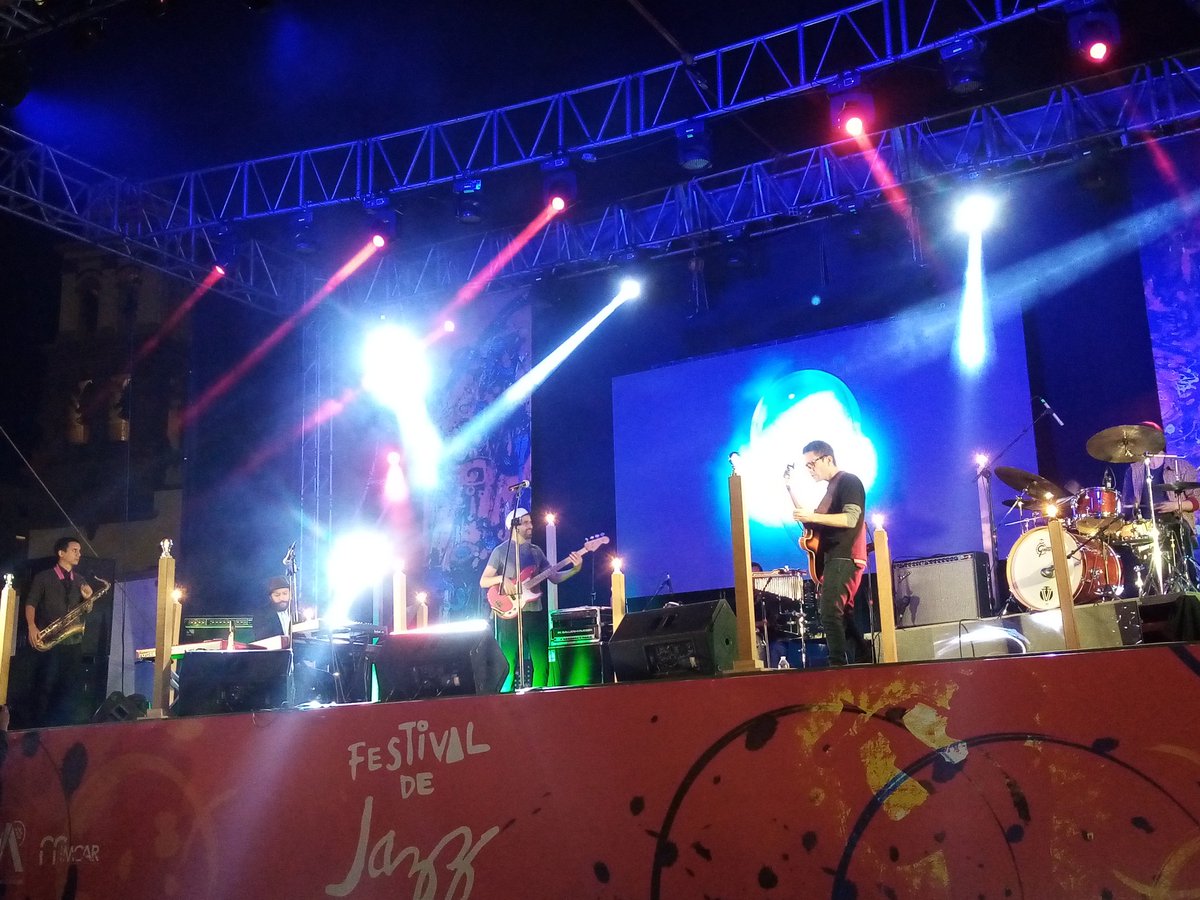 IMCAR_Irapuato's tweet photo. Pork soda en el Festival de Jazz en Irapuato #ViveElJazzEnIrapuato2021 #festivaldejazzirapuato2021 https://t.co/t1GDtxcPHL