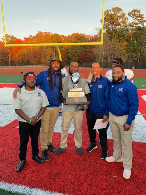 CCC_Crusaders's tweet photo. 33-0 our LCC Huskies are the NIAA National Champions. @_CoachLou_ @CoachNotto @Courtne74256102 @AnthonyPriestl6 @LockMta https://t.co/QAnIzf75JY