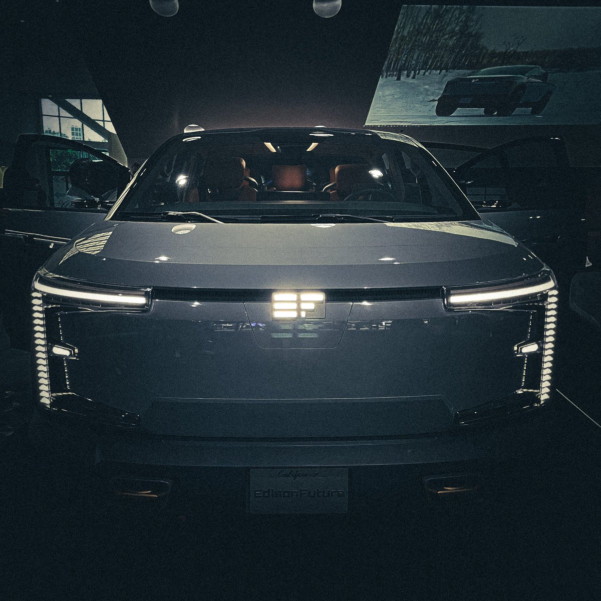 elekapar's tweet photo. #edisonfuture #laautoshow https://t.co/an7cqyMrNy