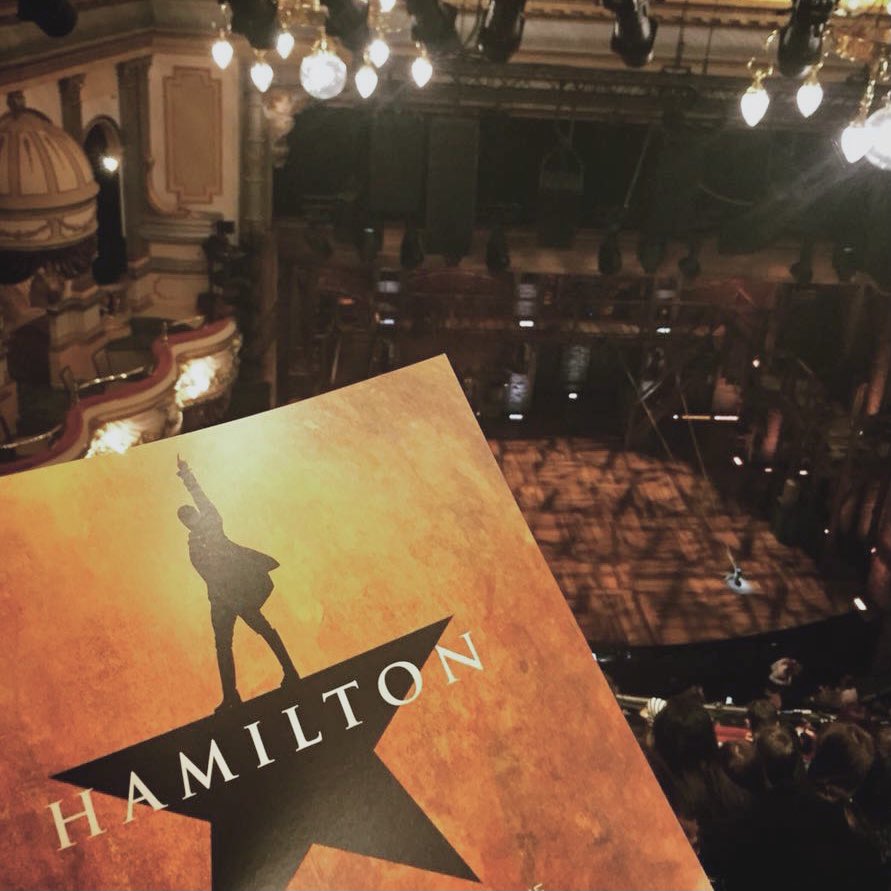 CLHM92's tweet photo. You want a revolution, I want a revelation… #HamiltonLDN Awesome. Wow. 🤩😍🎤⬇️👑 https://t.co/El2dtpYD2a