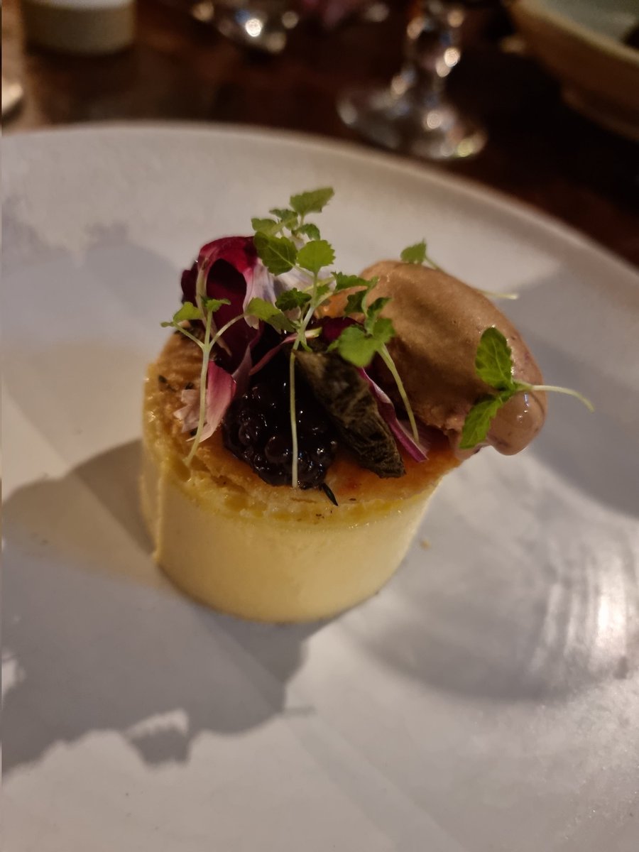 Chef Anthony Gascoigne tweet media