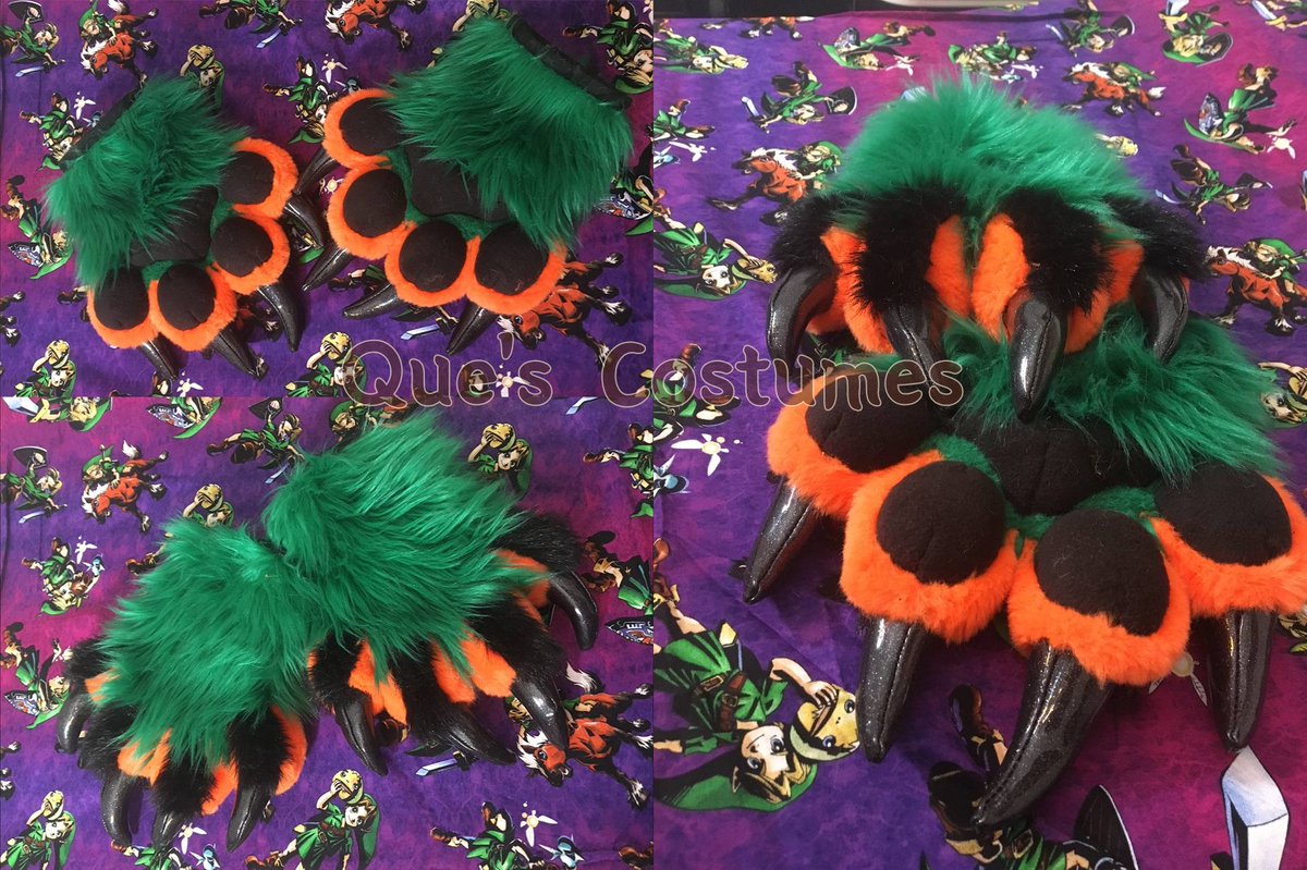 QuesCostumes's tweet photo. New paws for @MajoraJackal using our own puffy paw pattern!

#fursuit #fursuitmaker #furry https://t.co/evGOW9MLGs
