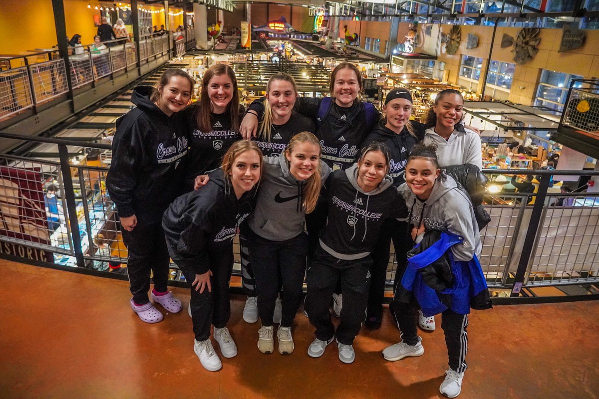 CrownWBB's tweet image. 2-0 in Milwaukee 💪🏽🔥

#ProgressDriven