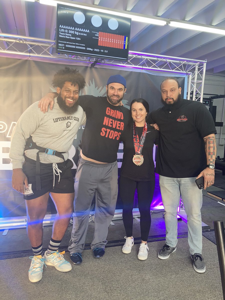 SBandSD's tweet photo. Standing in the winners circle with these guys today was awesome  #GameDay  #stricklandsboxing #WINNER  #Powerlifting https://t.co/nxE0QRRlKQ