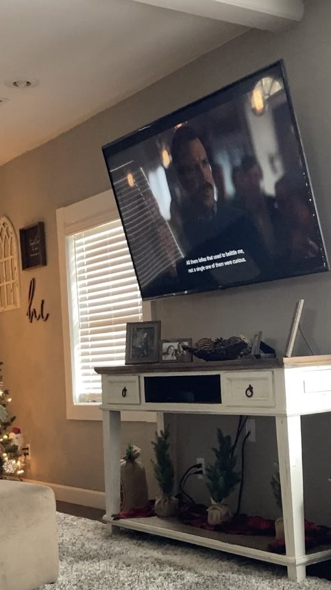 jaredjamesellis's tweet photo. Ally and her friends have watched every episode of @TedLasso repeatedly! Nothing would make this Southeast Kansas girl happier on her 18th BD than a HBD message from her favorite guy @jasonsudeikis #TedLasso #JasonSudeikis https://t.co/H24NYD5BNV