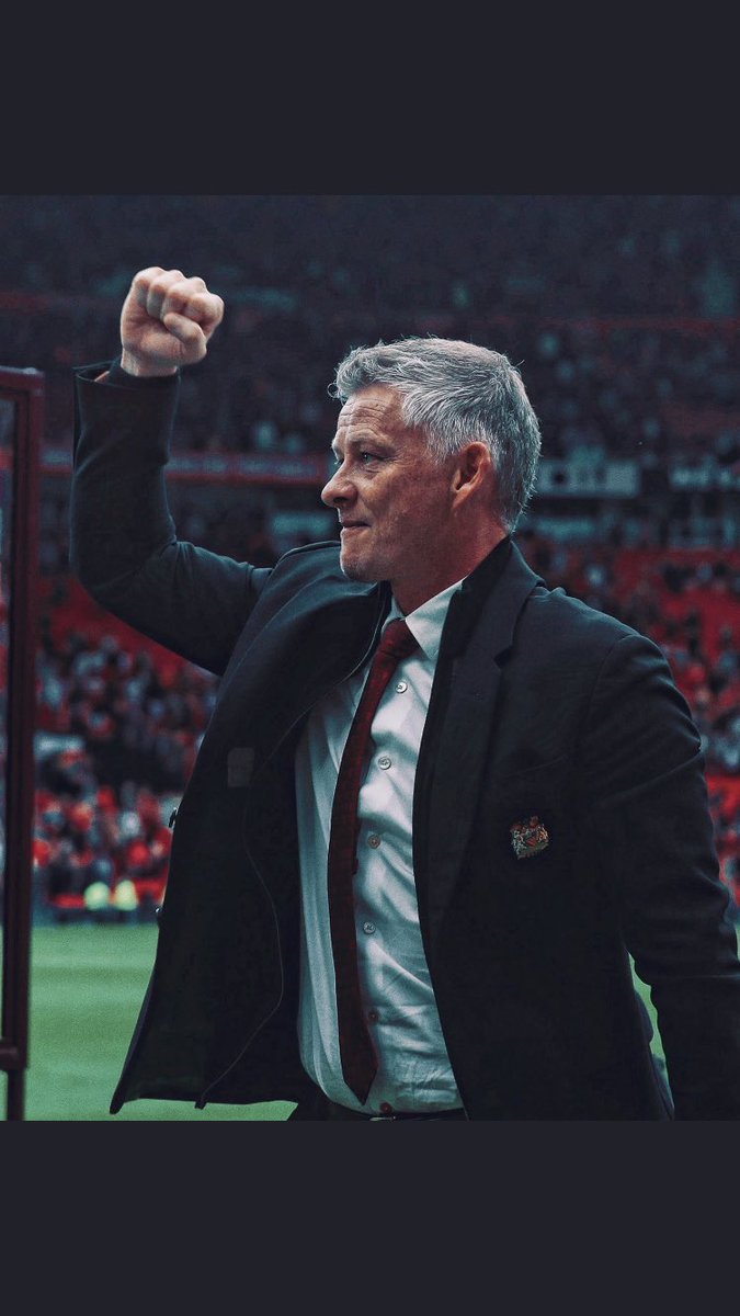UnofficialPund1's tweet photo. We will never forget what you did for the club and when this team finally clicks WE (the real supporters) will remember you started that rebuild. Thank you 20LEGEND #olesatthewheel #mufc https://t.co/7WFurJ6XdE