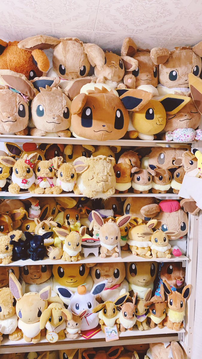 ブイズ　イーブイ　ぬいぐるみ　まとめ売り イーブイの進化形「ブイズ」の等身大ぬいぐるみ発売 全種そろうと壮観