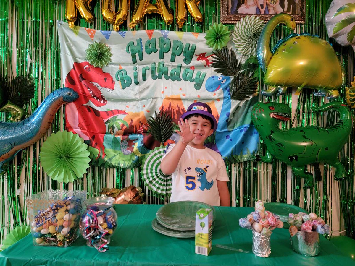 Suz34000785's tweet photo. My 5 year old little boy wants to become Paleontologist.I even didn't know there were different types of dinosaur 😳#dinosaurtheme. Happy Birthday kiddo. Lots of love and blessings. https://t.co/vIIsOHiB7a