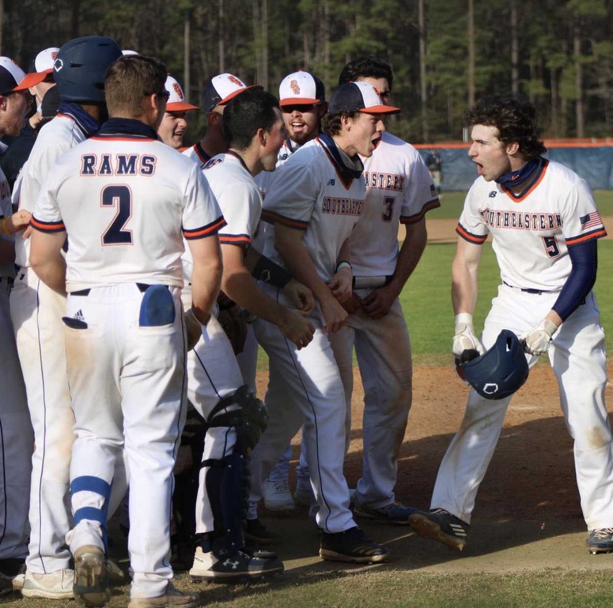 Logan_Rogers8's tweet photo. I am exited to announce that I will be continuing my academic and baseball career at Catawba College. I would like to thank my friends, family and coaches for supporting me throughout this process. Go Indians! #JucoBandit 
#JucoProduct https://t.co/hgspV1g5qO