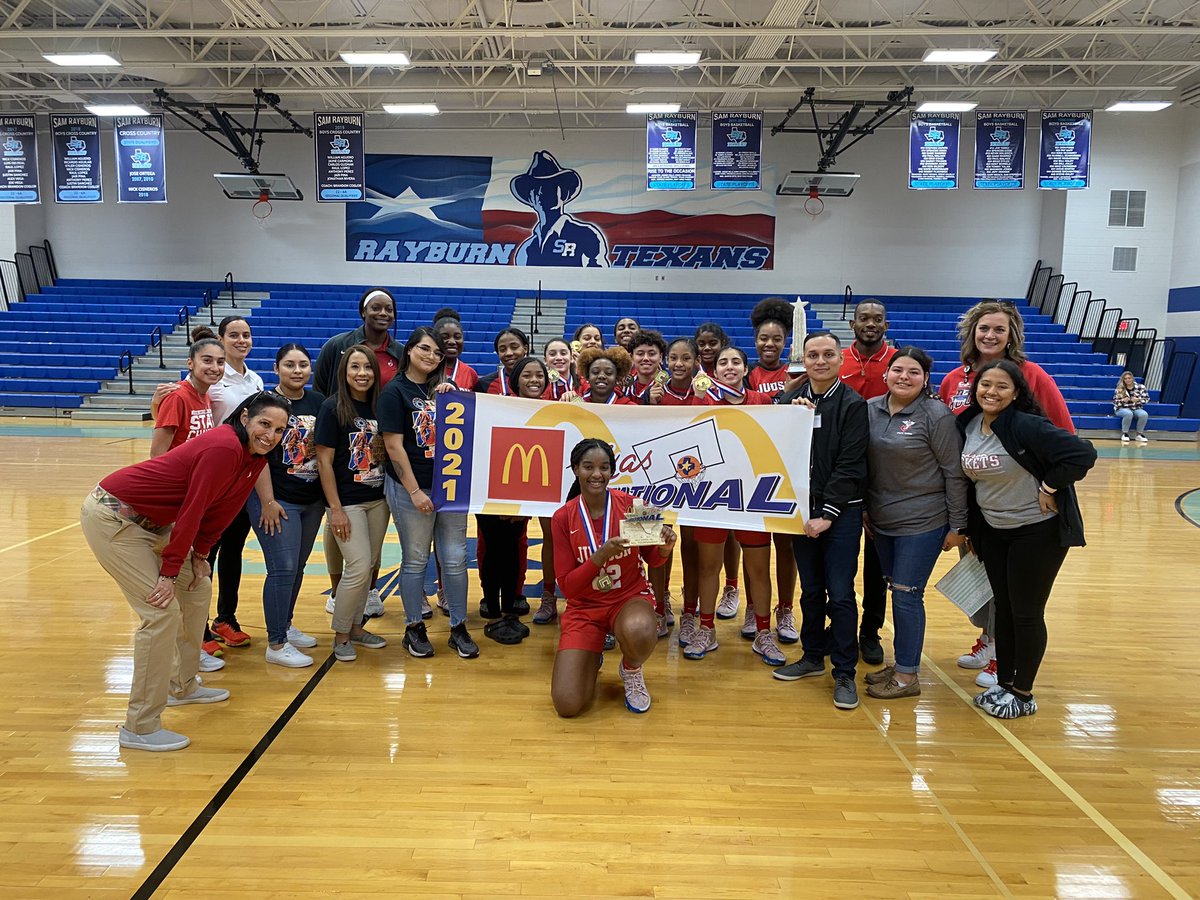 McDonald’s Invitational Silver Bracket Champs #blessed #judson #grinddontstop #mcdonaldsinvitational