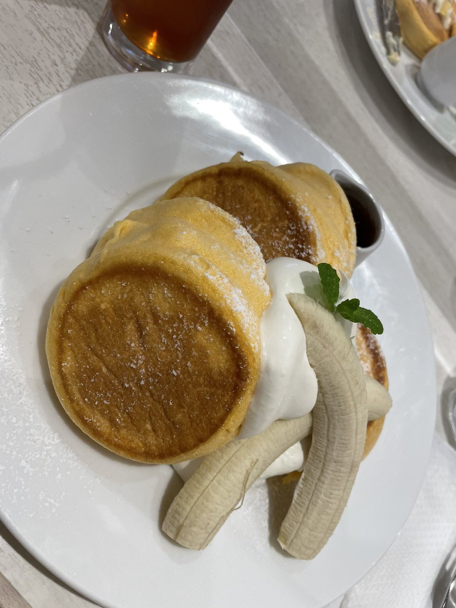 syoko_power's tweet photo. 初の幸せのパンケーキ🥞 https://t.co/2tODzRNrkI