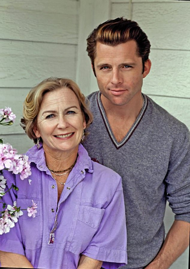Happy birthday to actress Juliet Mills! She was born on November 21, 1941.  