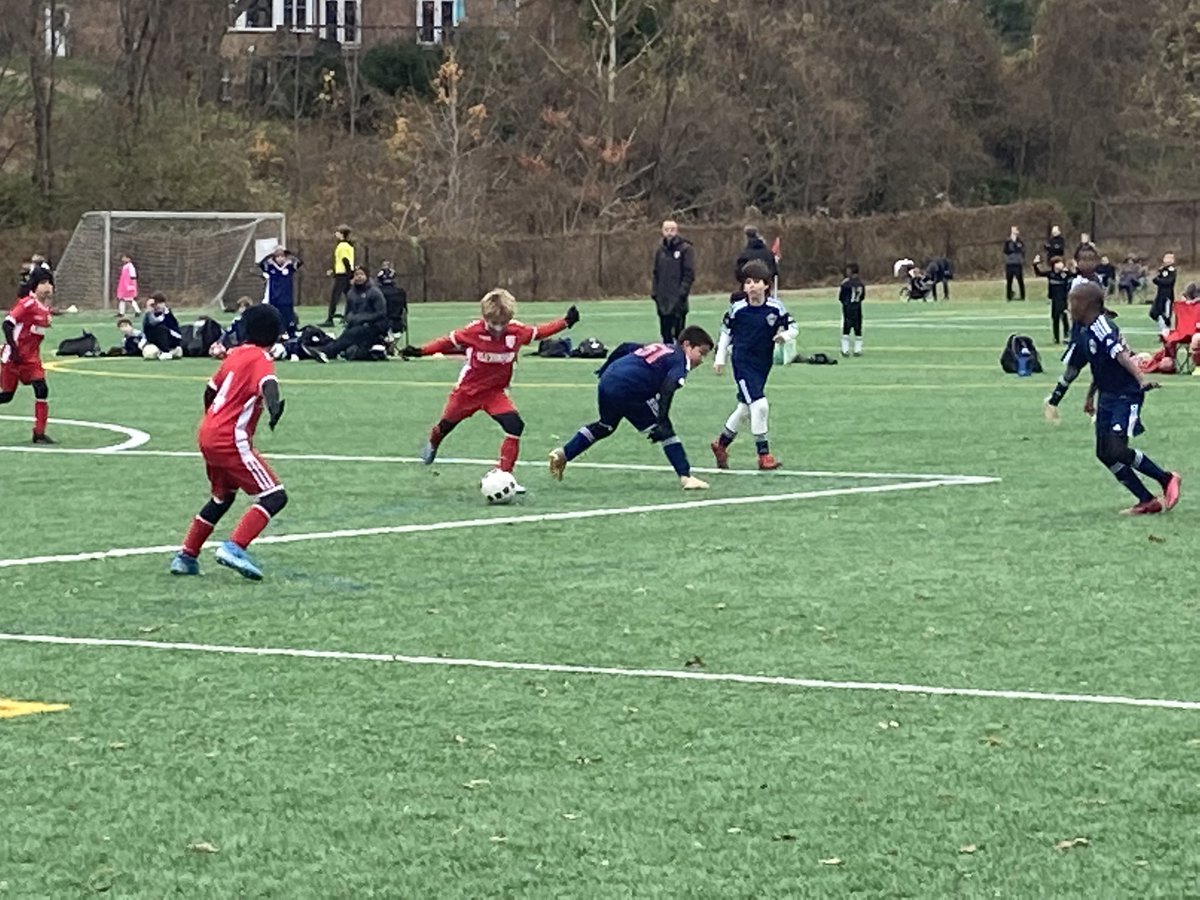 Size5Ball's tweet photo. Well done to the @AlexandriaSoc U10 Academy RED Boy’s squad for battling through &amp; winning their 2nd match-up in the #NationsCapitalCup ⚽️ tournament. On to semi finals tomorrow. Good luck team! w/ @BenHawkins8 @HSmithChaperon https://t.co/uwR27uMEot