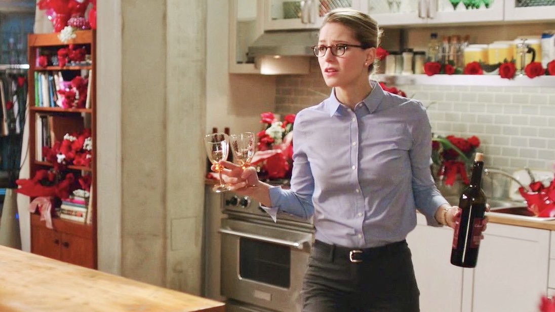 SuperGirlTheCW's tweet photo. They definitely dance around the kitchen in the refrigerator light. When Kara gets caught looking for a midnight snack. https://t.co/Fdl50rpoWv