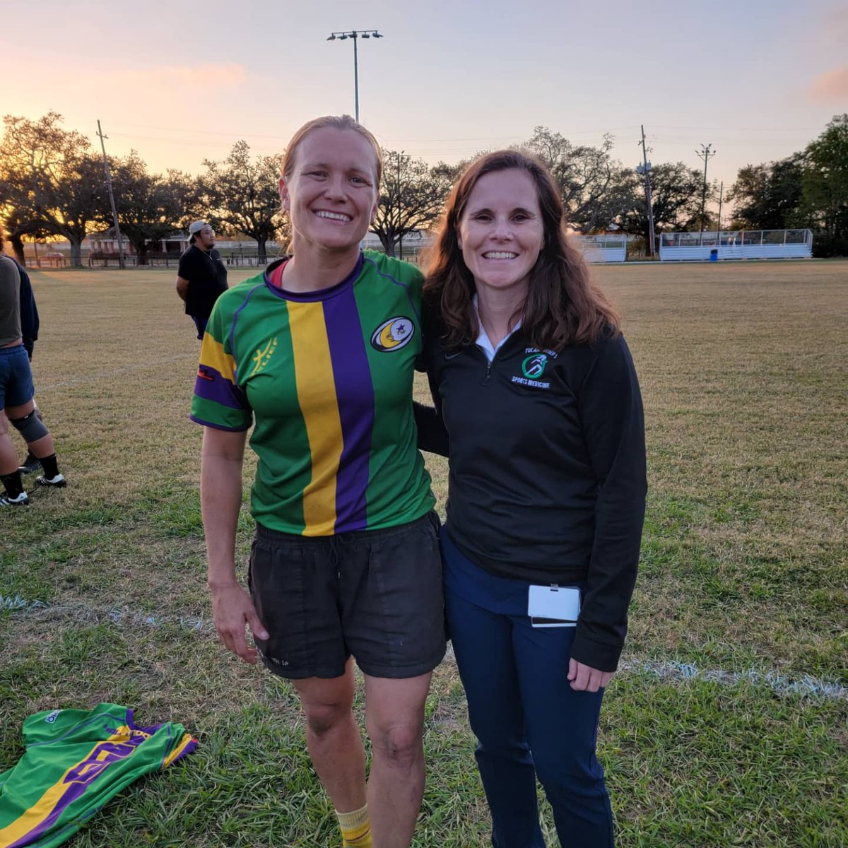 marykmulcaheymd's tweet photo. Saturdays are for #rugby! Couldn't have asked for a better day to cover the New Orleans #Halfmoons as they took on Memphis! 

#orthotwitter #teamphysician @TheFORUM15 @AOSSM_SportsMed @TulaneOrtho https://t.co/29TPswutKr