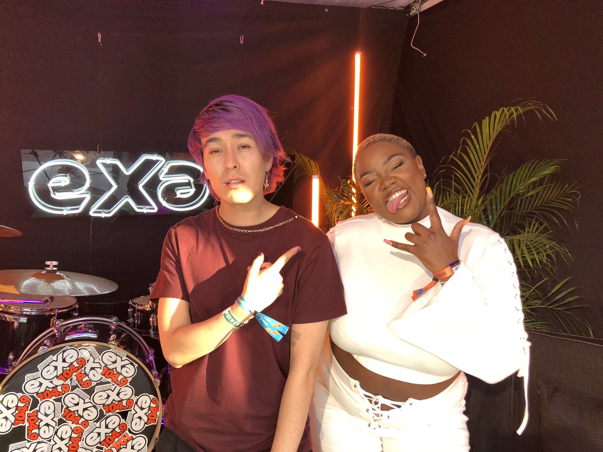 ExaFM's tweet photo. ¡#HAMZAA! 🙌🎶🔥
Disfrutamos su increíble talento en este #CCEnExa! 🎤
#CC2021 https://t.co/PIngy72SEA
