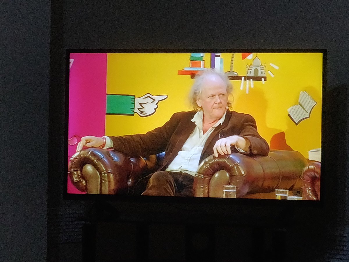 _Jake_Brennan's tweet photo. My camera-work on Sky Arts, granted its a simple shot but I'm over the moon for it to be broadcast. Huge thanks @TVP_UoG and Bubble Production for the opportunity to film this! https://t.co/Vc2wexfXDR