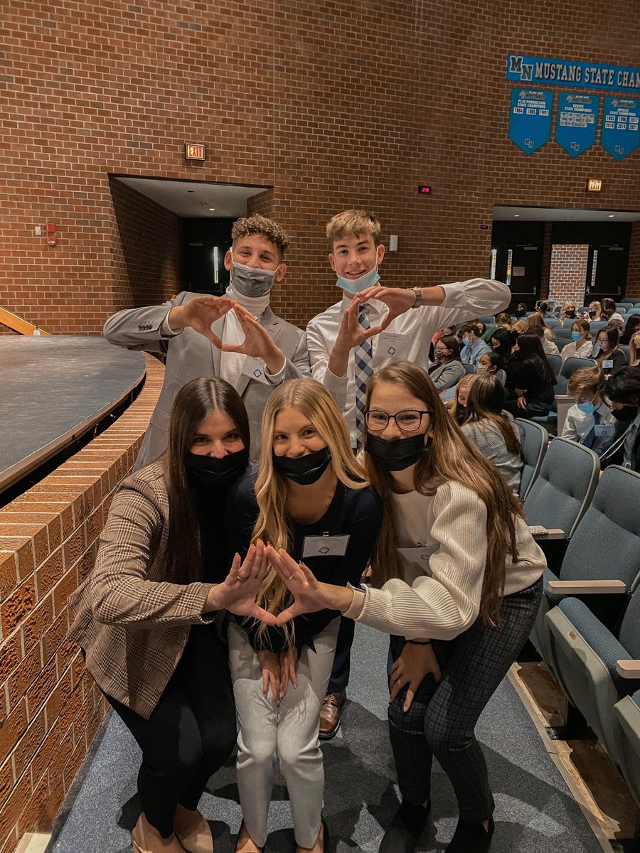 PMickells's tweet photo. #DECAMonth Day 20: Professional Attire for the first competition!! 👔@papiosouthdeca https://t.co/ntAELg9czs