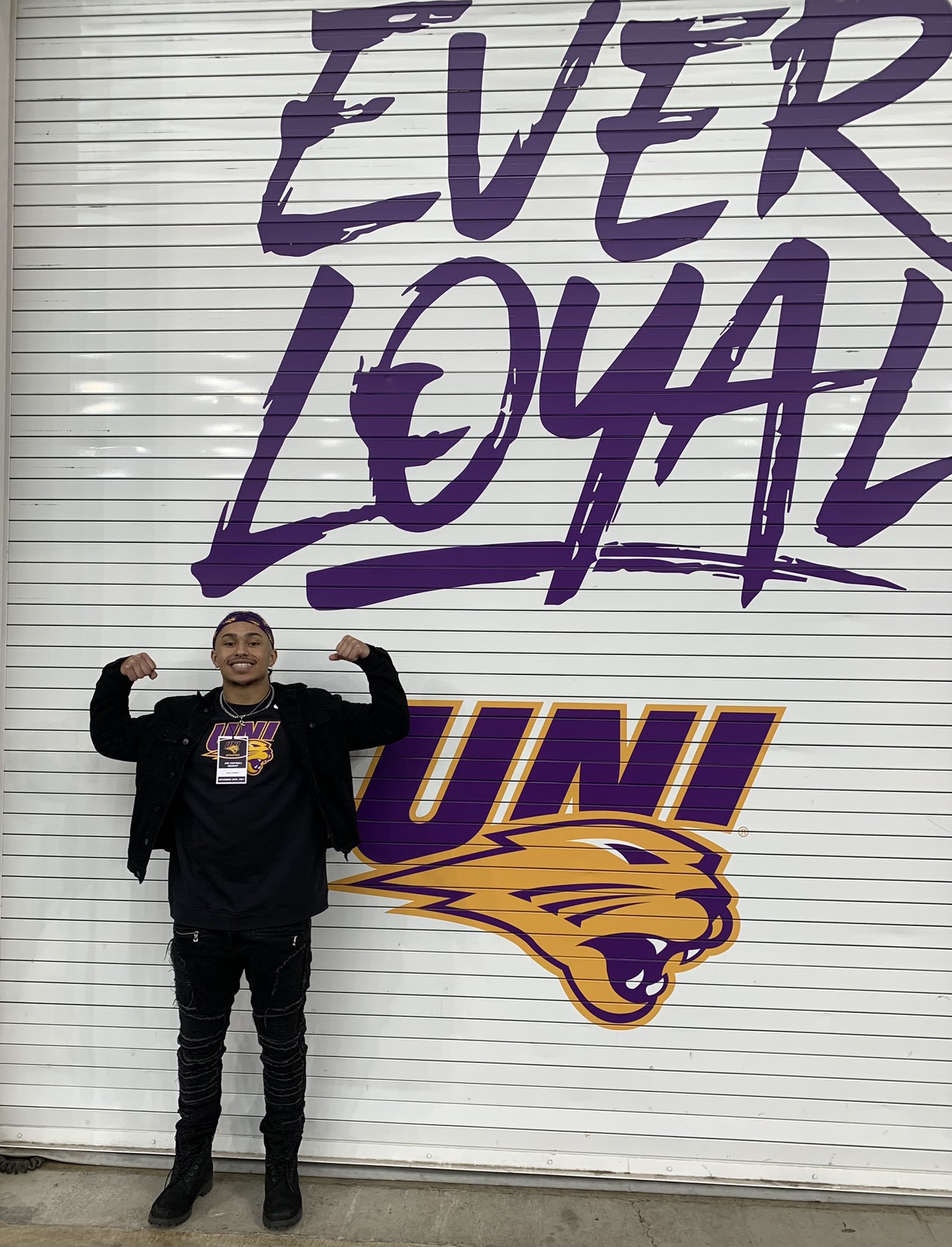 Loyal Crawford (loyal_crawford) / Twitter