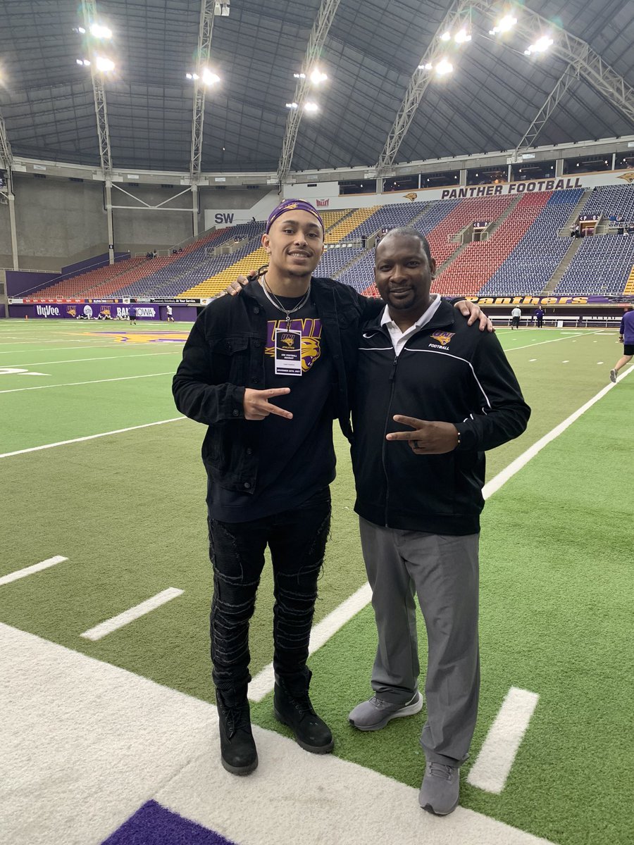 Had a great visit @ UNI today thank you for the invite! Great win today! <a href="/CoachMarkFarley/">Mark Farley</a> <a href="/AtifAustin/">Coach Austin</a> #SHAG #TeyaTough💪🏾 #EverLoyal