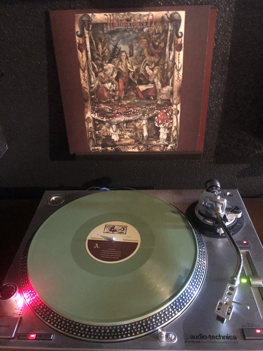 satancblckmetal's tweet photo. MALOKARPATAN “Nordkarpatenland” 2018 #malokarpatan #slovakianblackmetal #blackheavymetal limitededitionvinyl reissue repress 2018 green vinyl @InvictusProd #invictusproductions https://t.co/NOdWe6MUAc