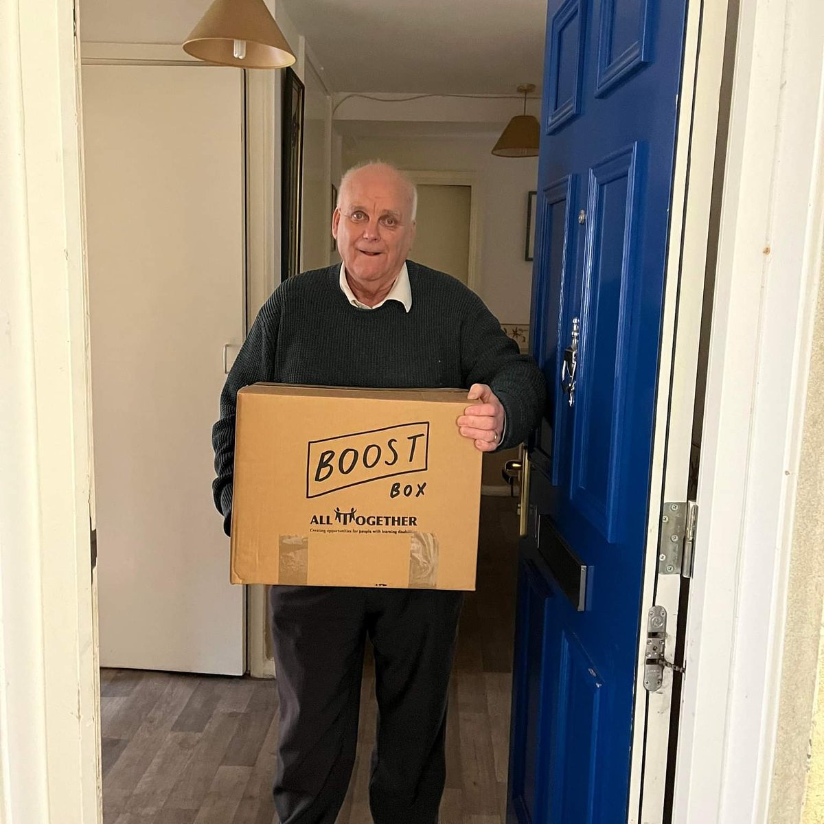 Angela_Chrystal's tweet photo. Another member of the community to receive a Boost Box. This lovely man was particularly delighted with his jigsaws 

#Alltogetheredinburgh #charityshop #training #learningdisabilities #Boostbox #jigsaws https://t.co/JmRuslur6Z