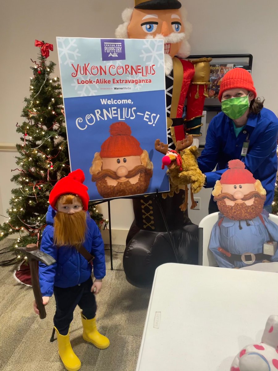 Moloknee's tweet photo. Yukon Cornelius Look-Alike Extravaganza at the @CtrPuppetryArts.

Rory won Fan Favorite and #1 Best Yukon Cornelius.

#firsttrophy https://t.co/u298EicyTn