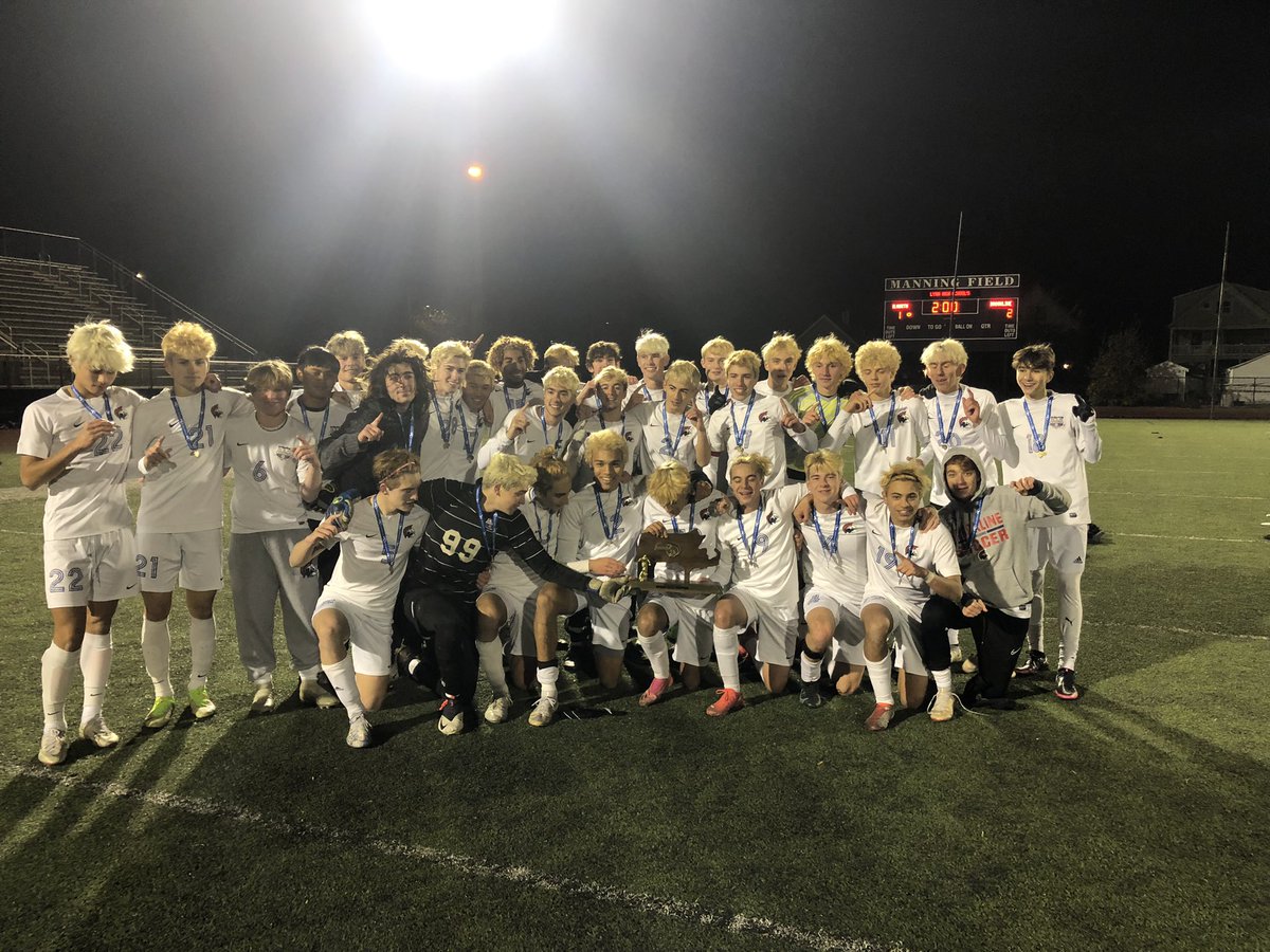 RichieVerr11's tweet photo. The Boys are State Champs ⚽️!!! Comeback win 2-1 vs rivals Newton North. Incredible game and atmosphere. The boys deserve it. https://t.co/pAAgQ2rGxA