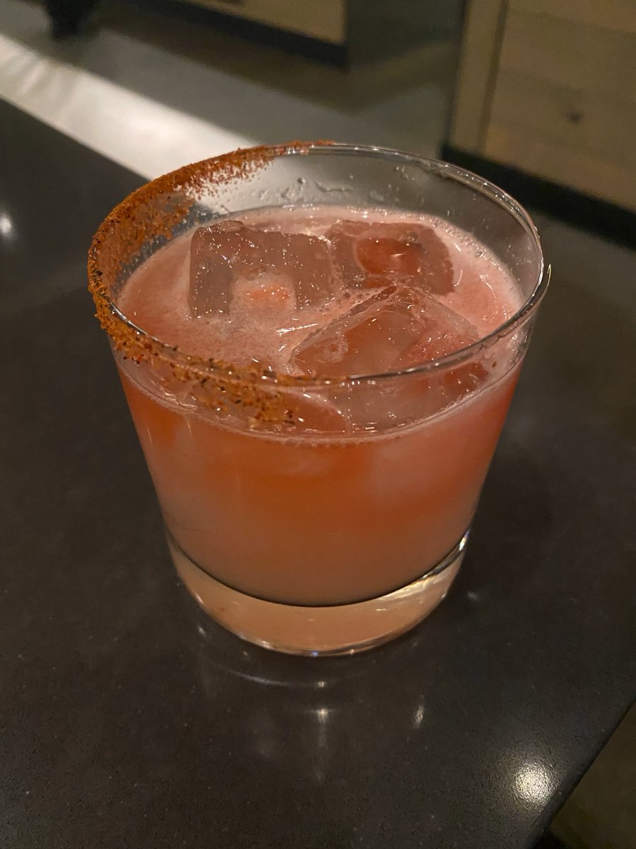MezcalGal's tweet photo. Smoke Signal made with @bozalmezcal, Thai chili, lime, luxardo Peychaud’s bitters, smoked chili salt #mezcal #craftcocktails #mezcallovers #mezcalamoresreposado https://t.co/C014DGtLIN