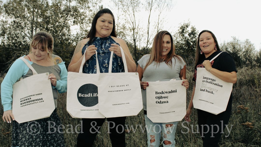 PowwowSupply's tweet photo. Our new tote bags will be available on Monday, November 22!
#totebag #indigenous #anishinaabe #threefires #kwe https://t.co/jBneYsXUA2