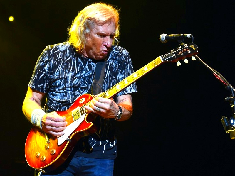 guyovernight's tweet photo. #SaturdayNight is so Happening on @DVERADIO Join me 7-Midnight eastern on 102.5fm #Pittsburgh #Iheartradio @onlineradiobox #ComedyCut Saturday on #DVE Come for the Rock &amp; get some Laughs😆 Happy BirthDay #JoeWalsh #Eagles #JamesGang https://t.co/07Gwi9HzzP