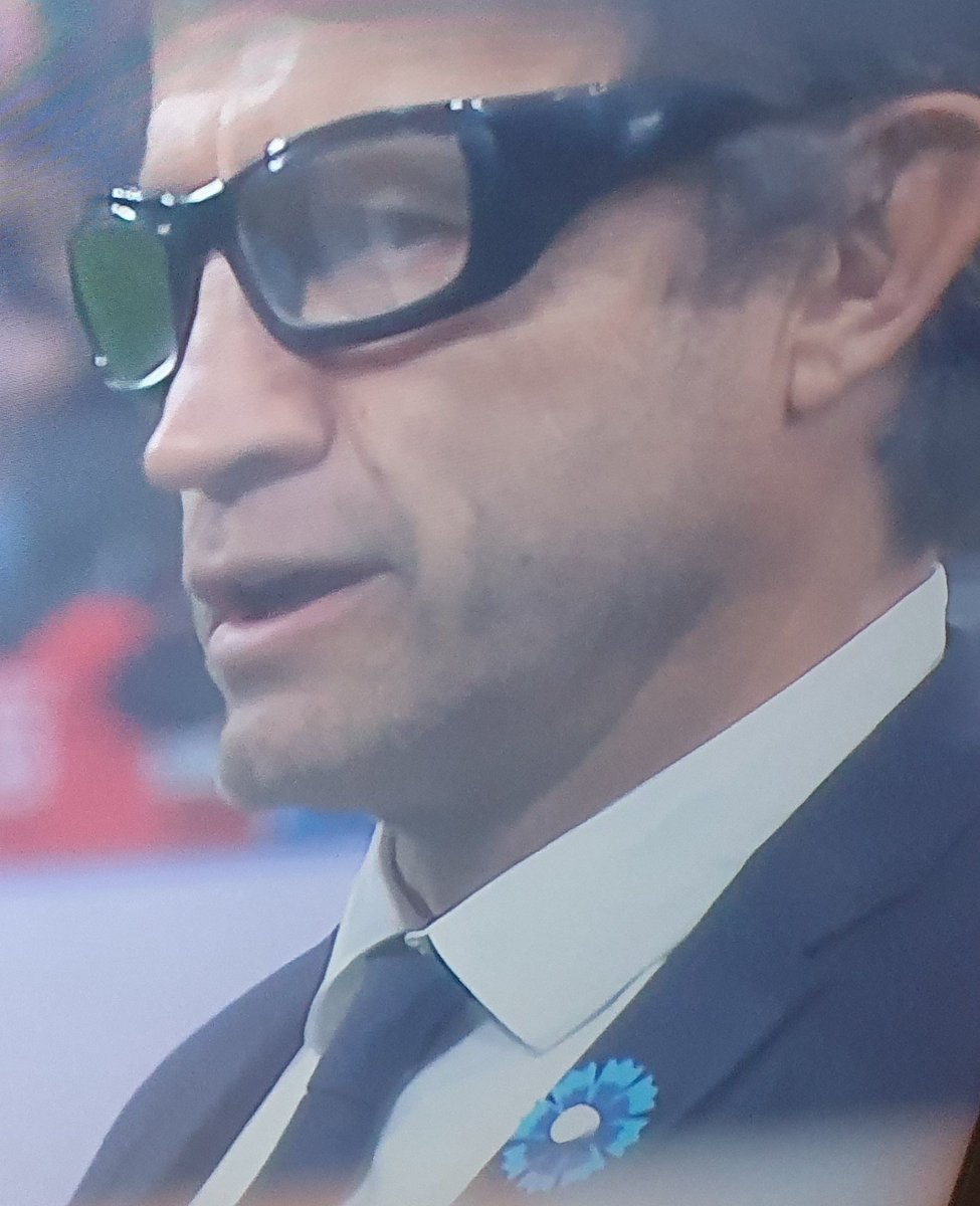 VeroniqueVacher's tweet photo. Match de #Rugby magnifique 40 points🤩avec 5 essais 🏉par l'équipe de France🇨🇵
Dommage pour les @AlBlacks @BlacksFrance @FranceRugby #FRANvZL @NZRugby 🤩#mauvaka @lncnc
Clin d'oeil à mes copains du Techno #Rugbyman @TOUIIITEUR #Galois #robertbennett #ArnaudGalara #deschamps... https://t.co/bCarnZEQEo