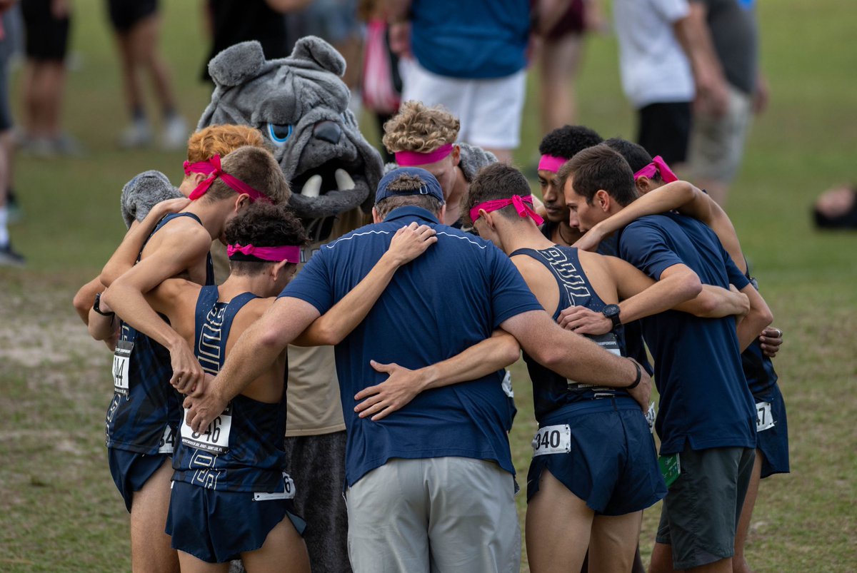 WU_Bulldogs's tweet image. The @Wingate_XCTF Men finished with a SAC-record 6th-place finish in their 1st-ever appearance in the @NCAADII National Championships! 

Oliver Way &amp;amp; Felix Nadeborn led the SAC &amp;amp; Region champion Bulldogs! 

#OneDog