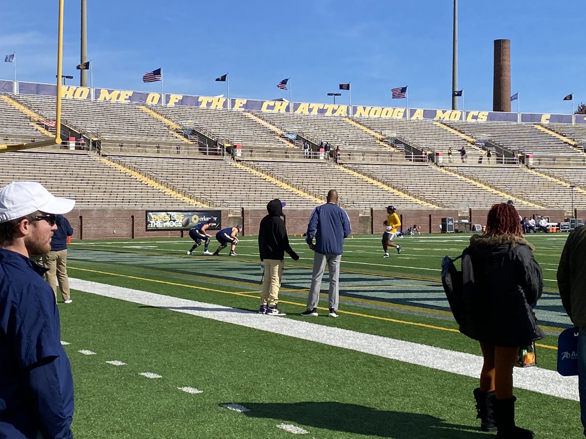 TNJeepGal001's tweet photo. Had a great time at my 2nd game day visit at UTC! Thank you Coach Galt for the talk and the opportunity to attend. Also, a big thanks to my Coach, Justin King and Coach Jeff Brothers at NCS for all your support and guidance. @GoMocsFB @Kingjustinr9 @NCSRecruiting https://t.co/f80FRsNlOX
