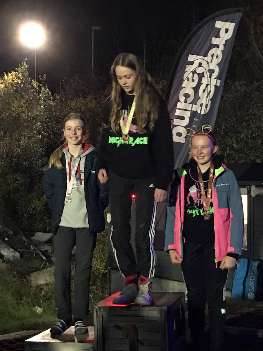 freyaski's tweet photo. U14s Silver plus winner of U14s knockout £250 prize! Thank you @precise_racing @chathamski Ski Shack @WSFcharity @RacerReady for a great night. 
@SurbitonSki @SurbitonHigh @tarynlinda @AldershotSRC @PrincipalSHS @SunnyPottay https://t.co/ED3seCCFuX
