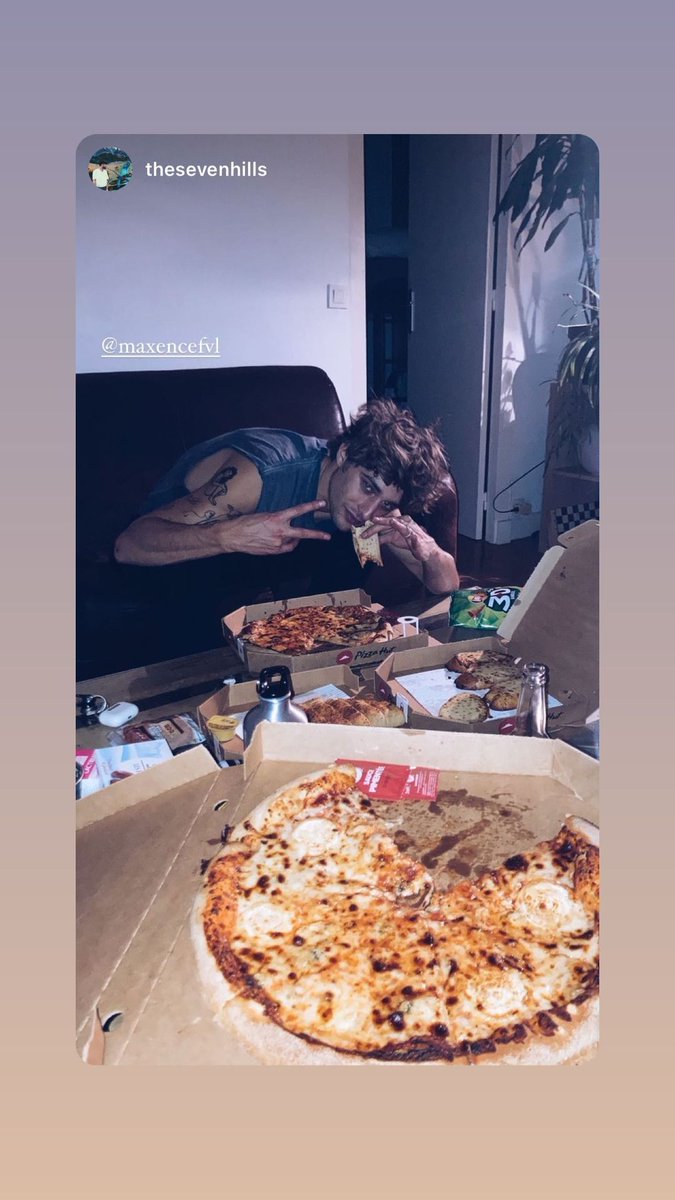 MAXENCEFVLL's tweet photo. ᅠ 
ᅠ𝐦𝐚𝐱𝐞𝐧𝐜𝐞𝐟𝐯𝐥's story ㅡ 2021.11.20
 ᅠ 
ᅠloaded with pizzas! 
ᅠ https://t.co/oEPB7oxkwg