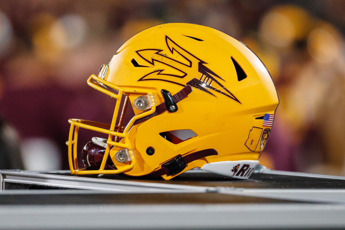 Matthew_Klop's tweet photo. Extremely blessed to have been Offered by Arizona State University!
@CoachJWood2 @ZakHill10 @litten_andy @BrandonHuffman https://t.co/SeVrcrGiif