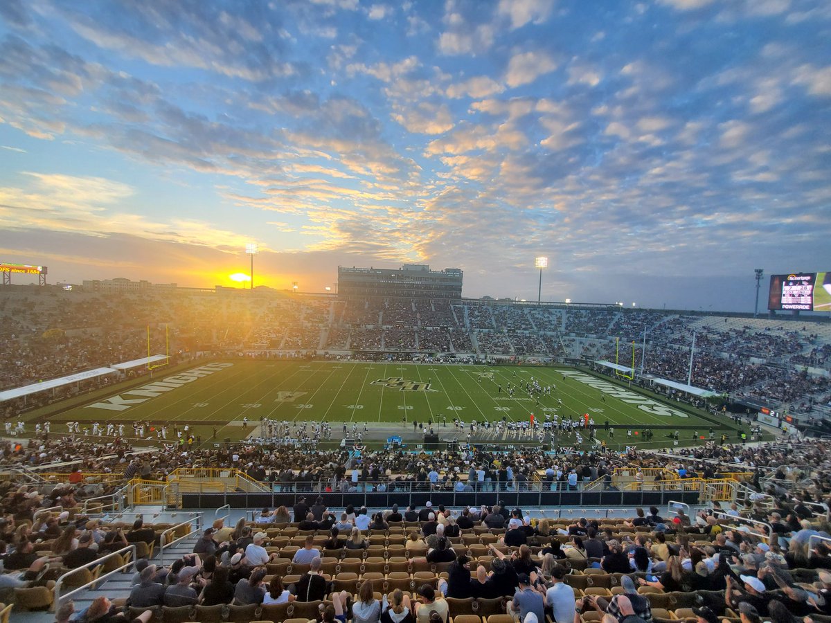 ShaunCarloss's tweet photo. @PSchatz9 @UCFFootball https://t.co/rT1t5UhUSQ