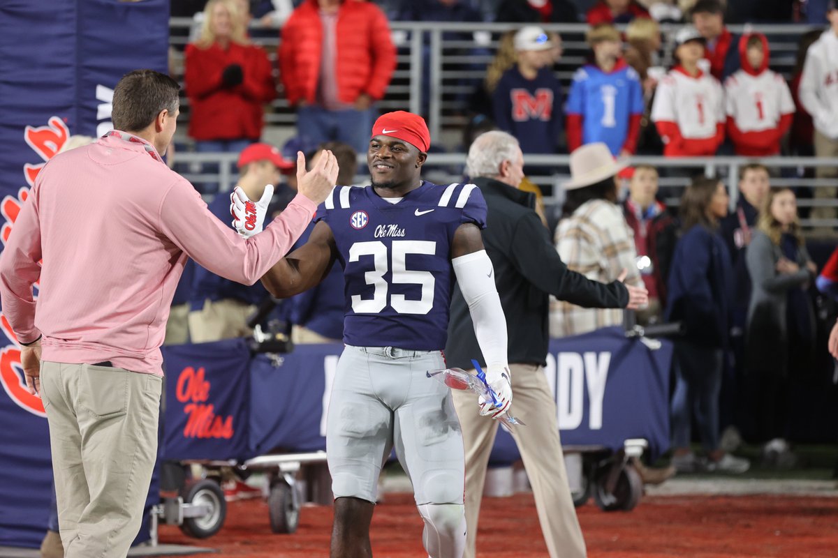OleMissFB's tweet photo. Salute to an incredible group of seniors! Time to send them out with a dub. https://t.co/UY97qMp200