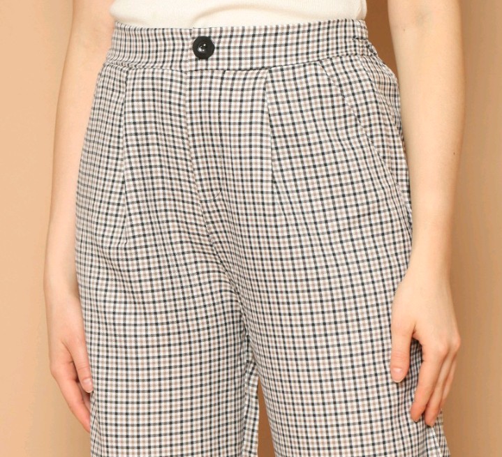 SimpleLookThing's tweet image. Celana panjang bahan kotak♥

Celana simple,good looking recomm bgt dear
Bahan nyaman bgt
Just 96k
shp.ee/araw5c7