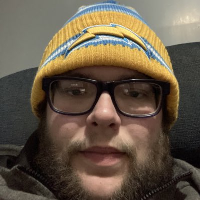 JonCrow24's tweet image. #NewProfilePic new LA Chargers hat