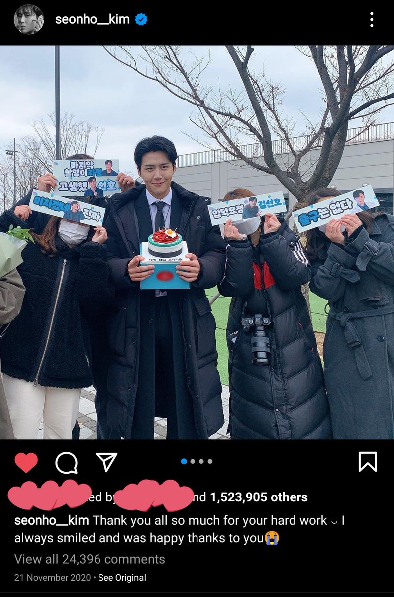 seonhohohorayyy's tweet photo. A year ago, today user seonho__kim spammed us with lots of photos on ig for his last shoot as han jipyeong 😭😭😭

#KimSeonHo #김선호 https://t.co/tFgOZj3s9i