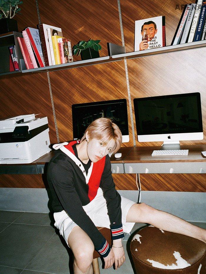 houryuta's tweet photo. #YUTA #유타 @NCTsmtown_127 https://t.co/XgEfND2h6S