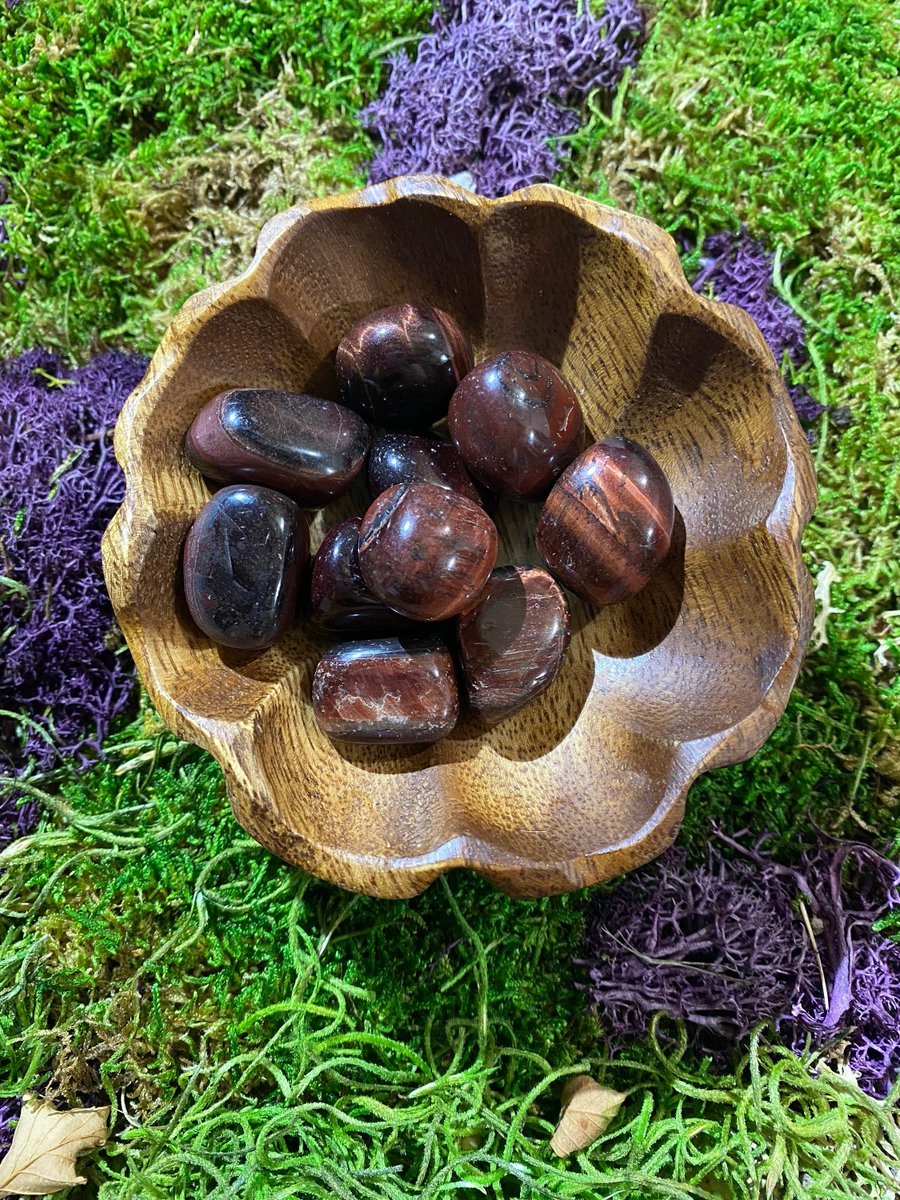 triplegoddessa1's tweet photo. Excited to share the latest addition to my #etsy shop: Red Tiger Eye https://t.co/R0fPvsSiyI #crystal #redtigereye #chakra #wicca #pagan #tumbledcrystal #triplegoddessreiki https://t.co/A034pxbYQ1