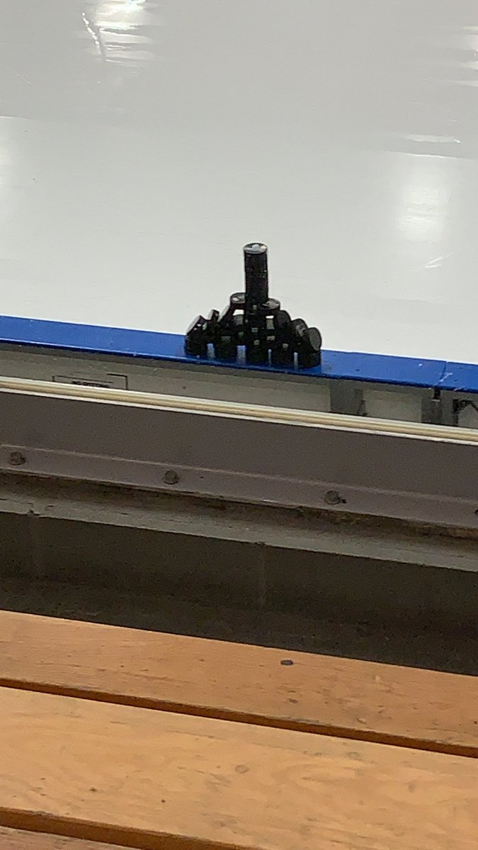 hawkwired's tweet photo. Road trip to watch @hawkes_oliver and the @LJACU18AAA take on @aaabuffs in a Saturday evening tilt. #puckmagic #pucklife #hockey #HockeyTwitter #letsgoOk https://t.co/Qc1feC4vdR