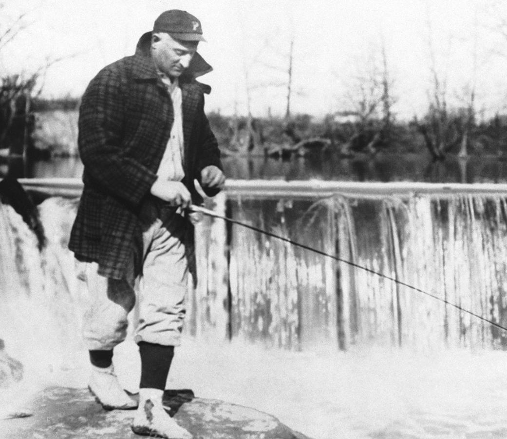 OleTimeHardball's tweet photo. Honus Wagner fishing....in full Pittsburgh Pirates uniform, wins the day https://t.co/dV0K0cVCjl