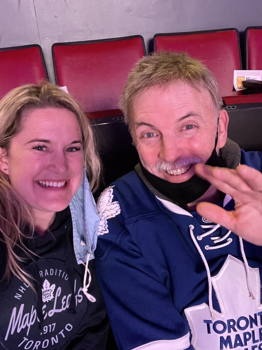 realronww's tweet photo. Bday game with my daughter! #goleafsgo #LeafsForever https://t.co/iQrQaqOfrV