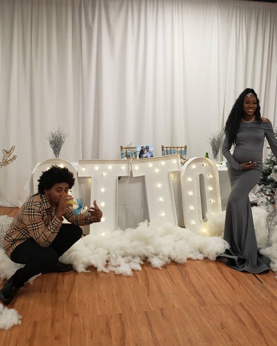 DeanteVH's tweet photo. Issa new life 4 me 👶🏾🤰🏾 https://t.co/bLRGWweSt1