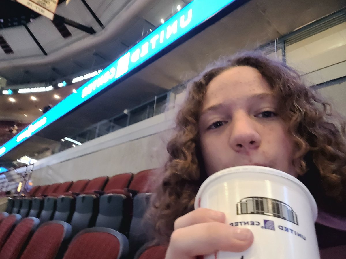 BurgerInATux tweet media