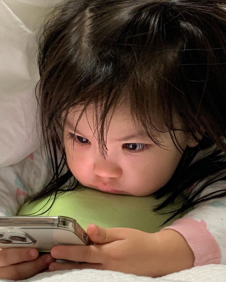 hyukkvvon's tweet photo. 👶 : daddy kapan pulang bada kangen, pgn jajan pentol https://t.co/kRixGO8Zcu
